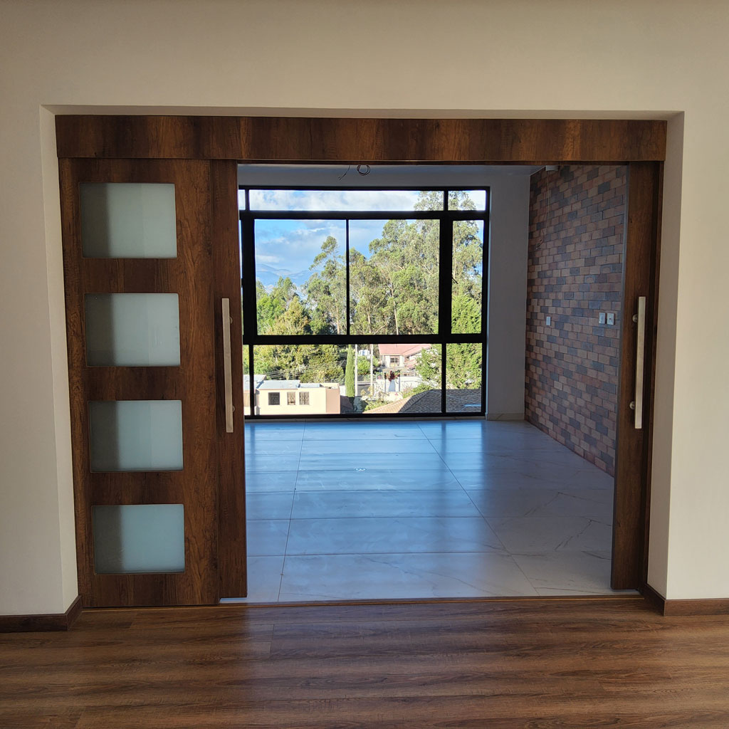 Puertas Edificio Zuyan